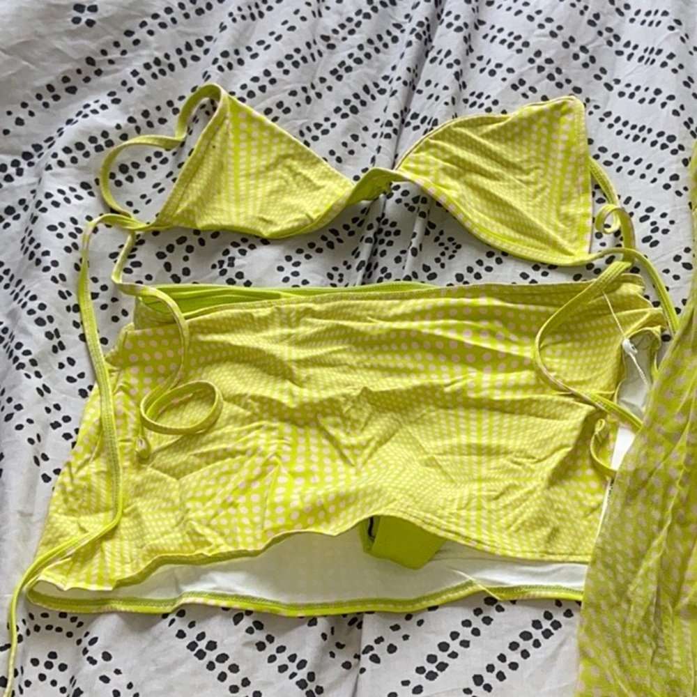 Frankies Bikinis Yuma Set NWT